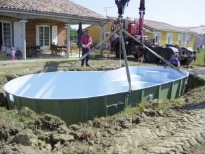 PISCINE COQUE